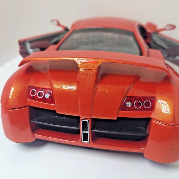 Burago Prima Giugiaro Design - 1:18 Die-Cast Stunning Craftsmanship Orange - Picture 7 of 16